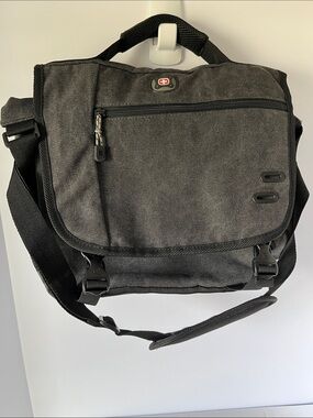 SwissGear - Canvas Computer/Messenger Bag in Dark Grey - LIKE NEW